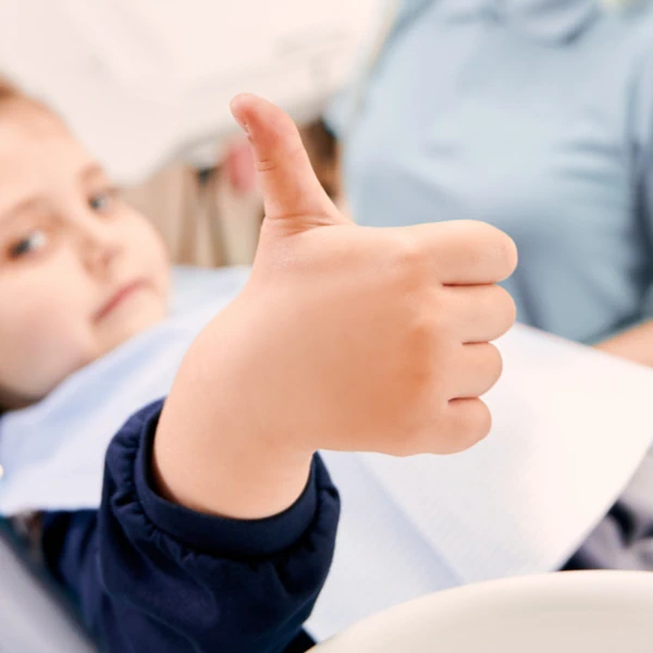 Zdravi zubi, sretno dijete